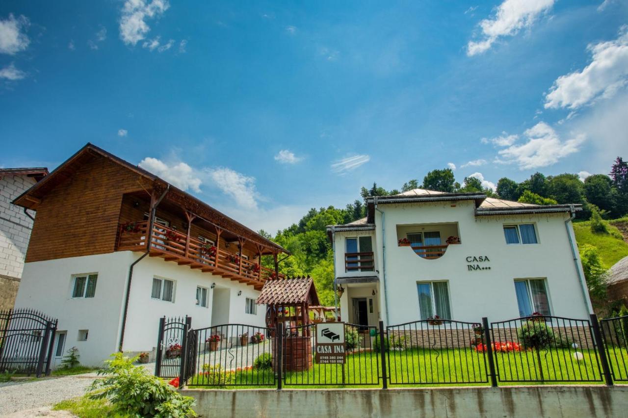 ホテル Casa Ina モイセイ エクステリア 写真